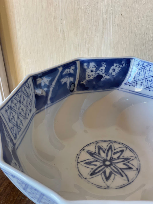 Bol vintage din porțelan pictat manual Meiji Arita