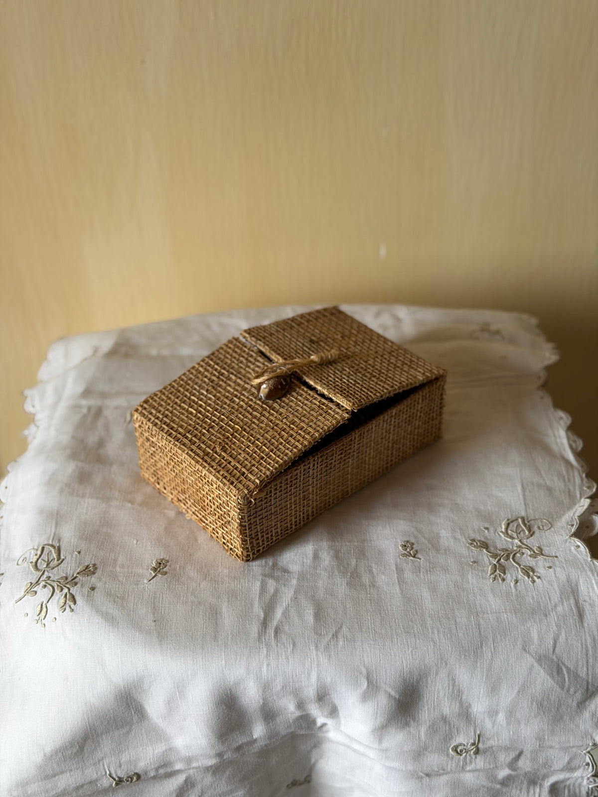 Set de 6 inele de șervețele din scoici (cauri de tigru), rare