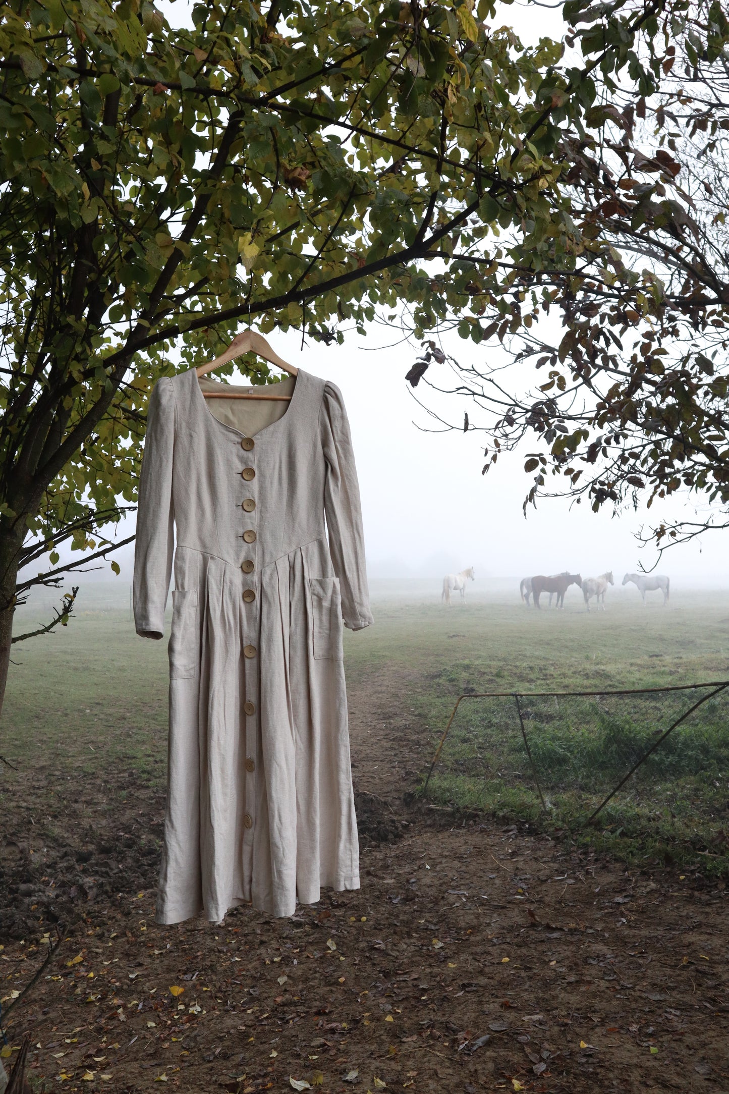 Rochie din in tradițională