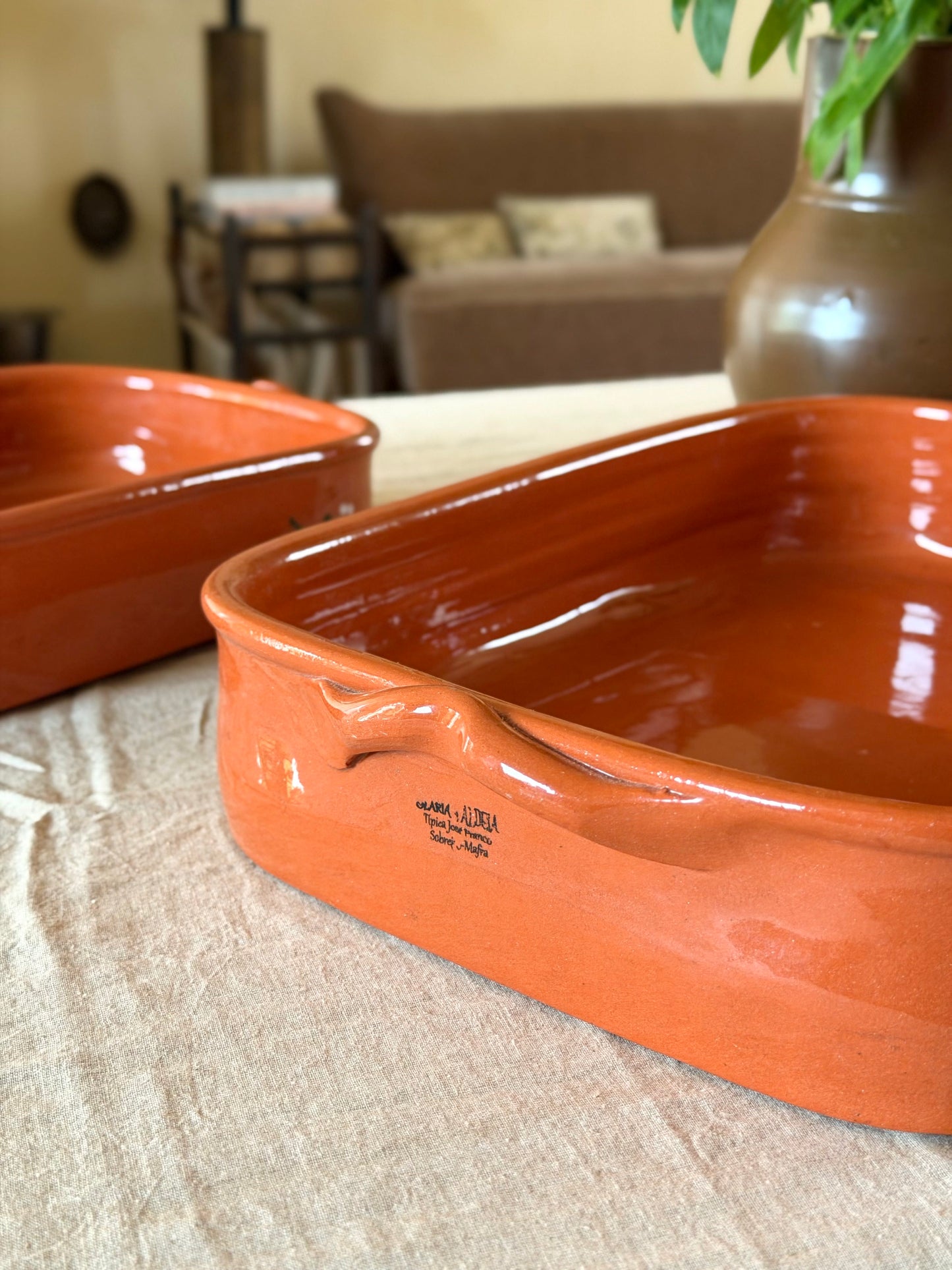 Forme pentru cuptor din ceramică portugheză, Olaria di Aldeia