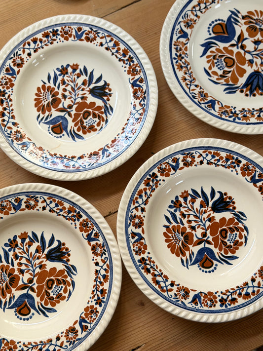 Set de 4 farfurii vintage pictate manual