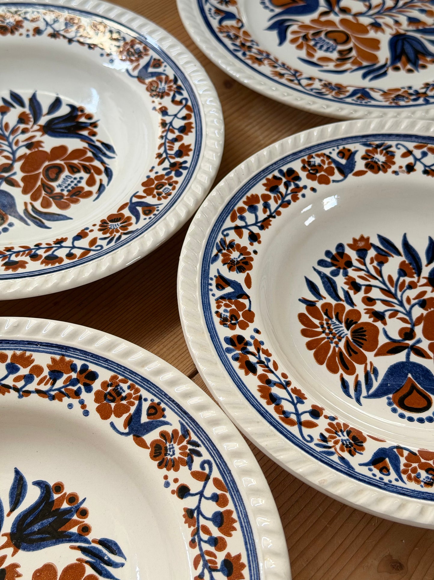 Set de 4 farfurii vintage pictate manual