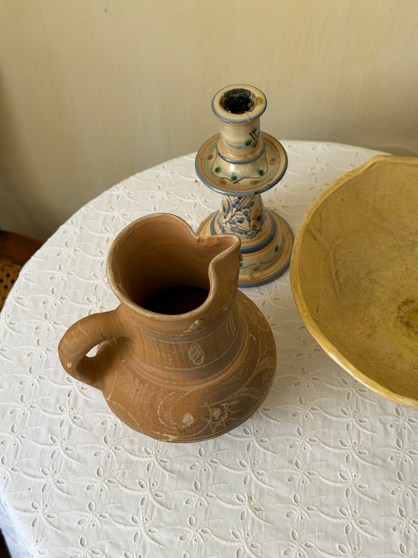 Vaza/Ulcior din ceramica natur, lucrata manual Spania 1930
