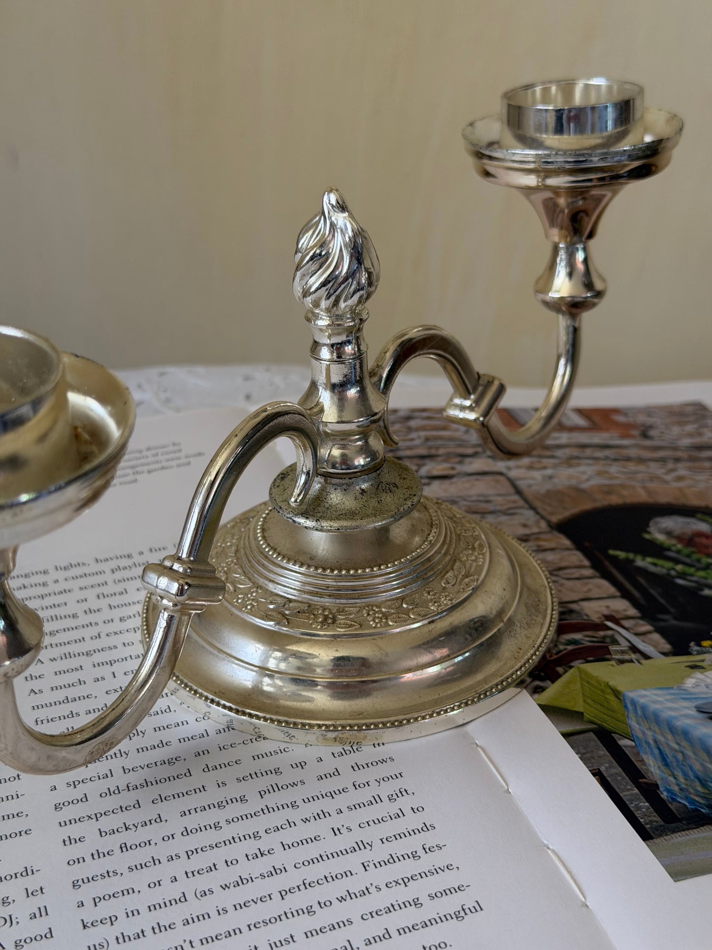 Sfesnic din zinc argintat cu doua capete stil Rococo, Anglia