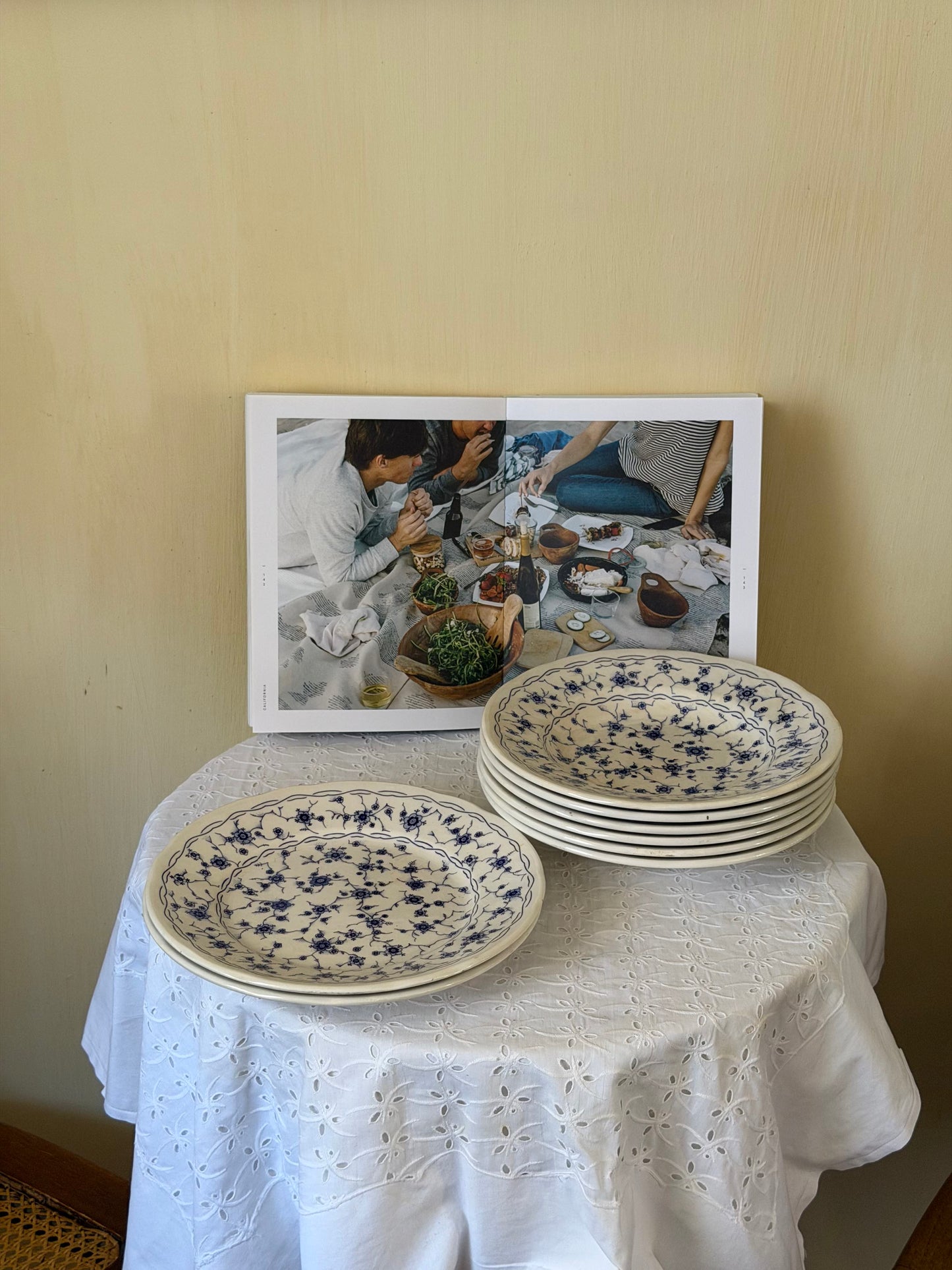 Diverse farfurii vintage englezești din ceramica glazurată
