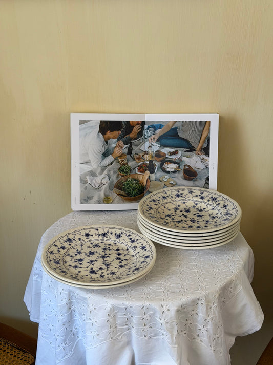 Diverse farfurii vintage englezești din ceramica glazurată