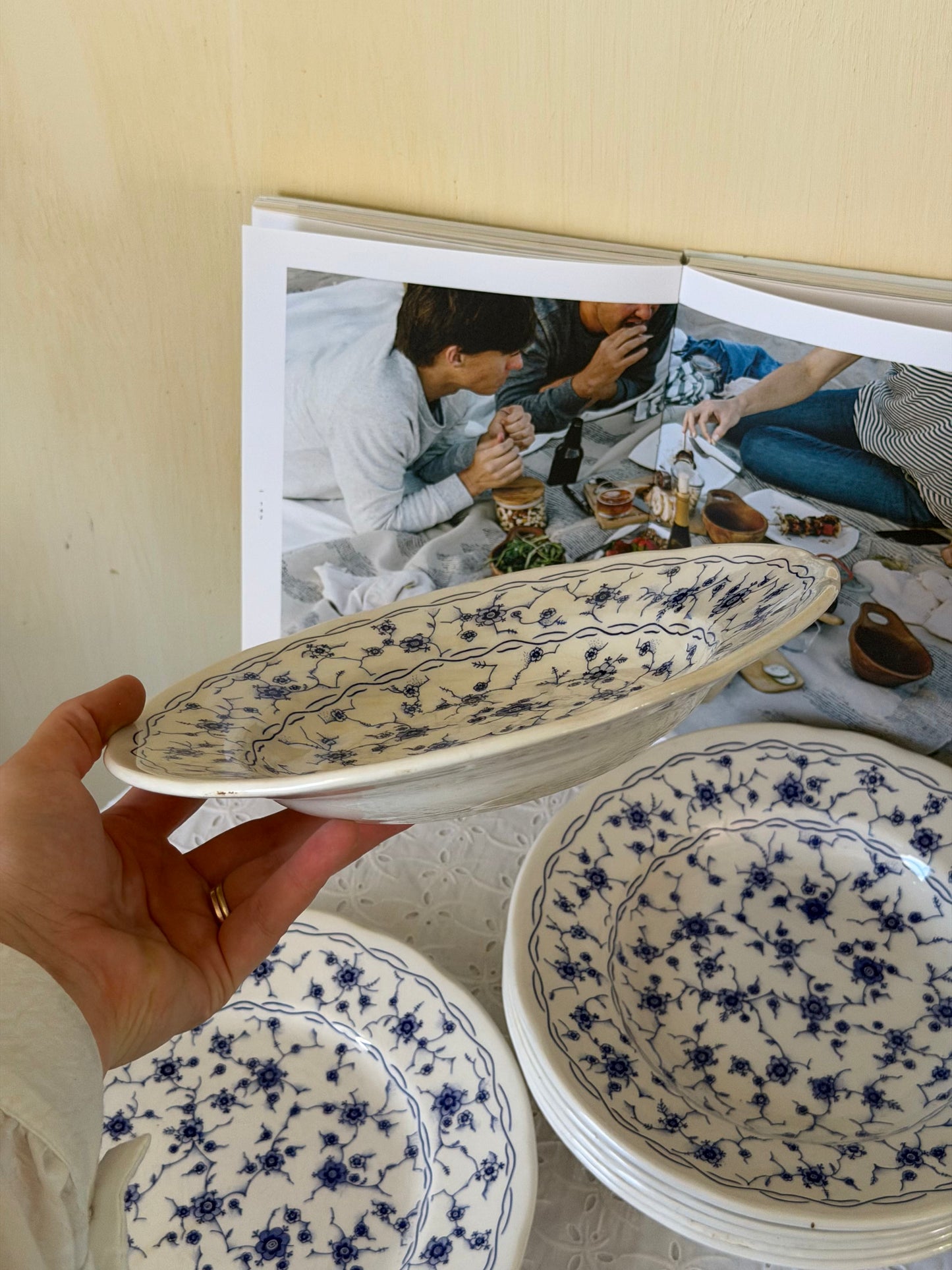 Diverse farfurii vintage englezești din ceramica glazurată