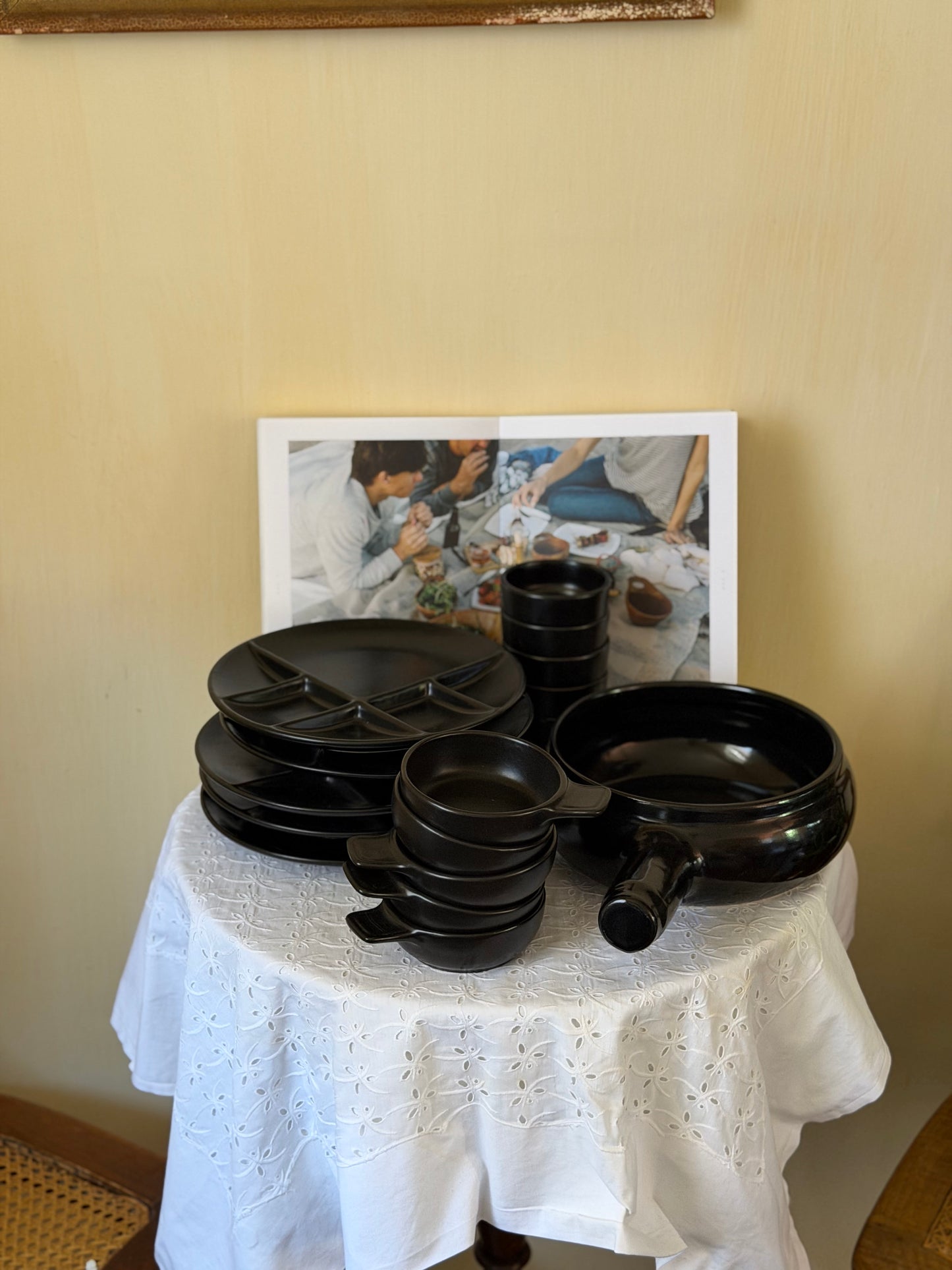 Set impecabil din ceramica termorezistentă, 5 persoane