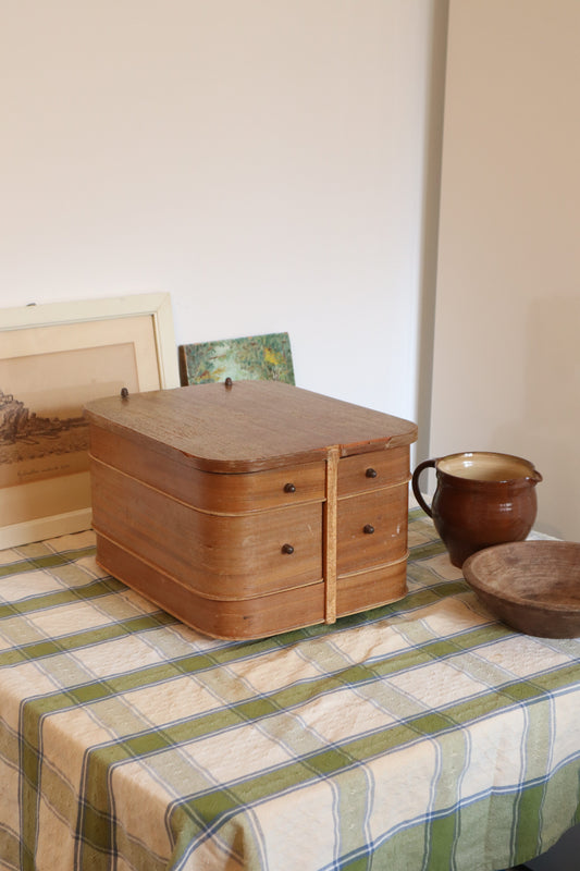 Cutie daneză pentru accesorii de cusut din lemn de tec