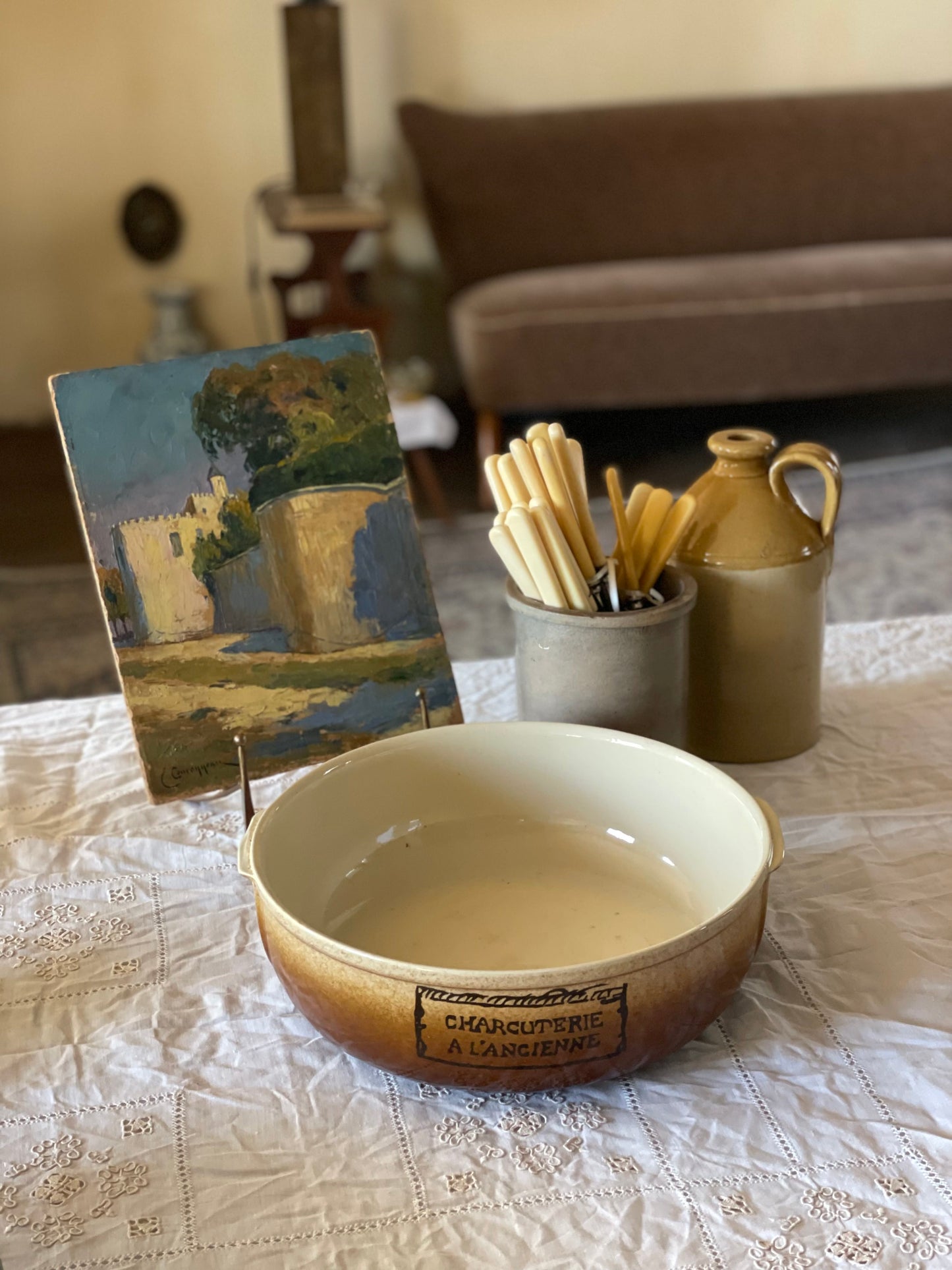 Vas mare frământat Charcuterie L'Ancienne