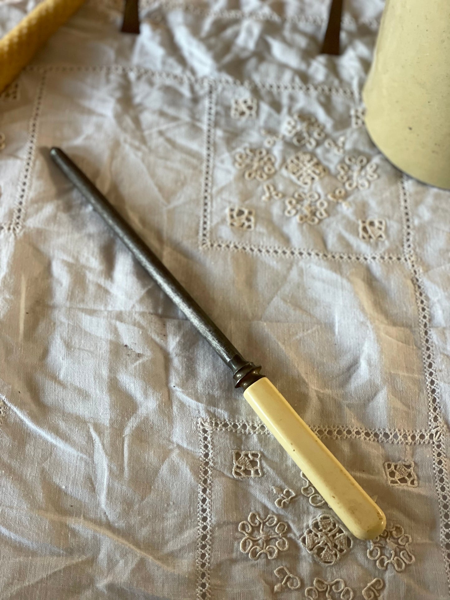 Masate și cuțite antice de bucătărie