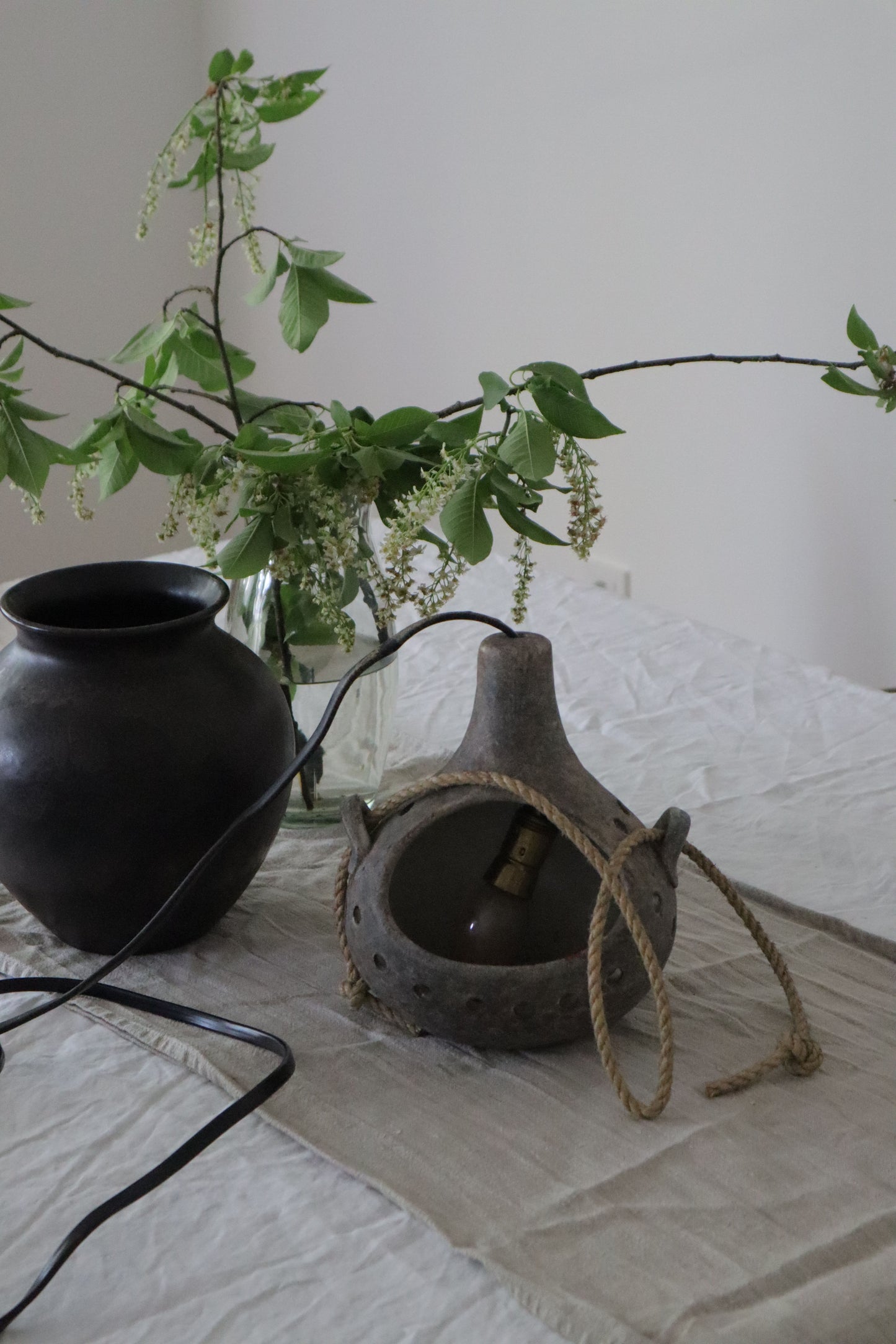 Lustră/Lampă suspendată vintage din lut