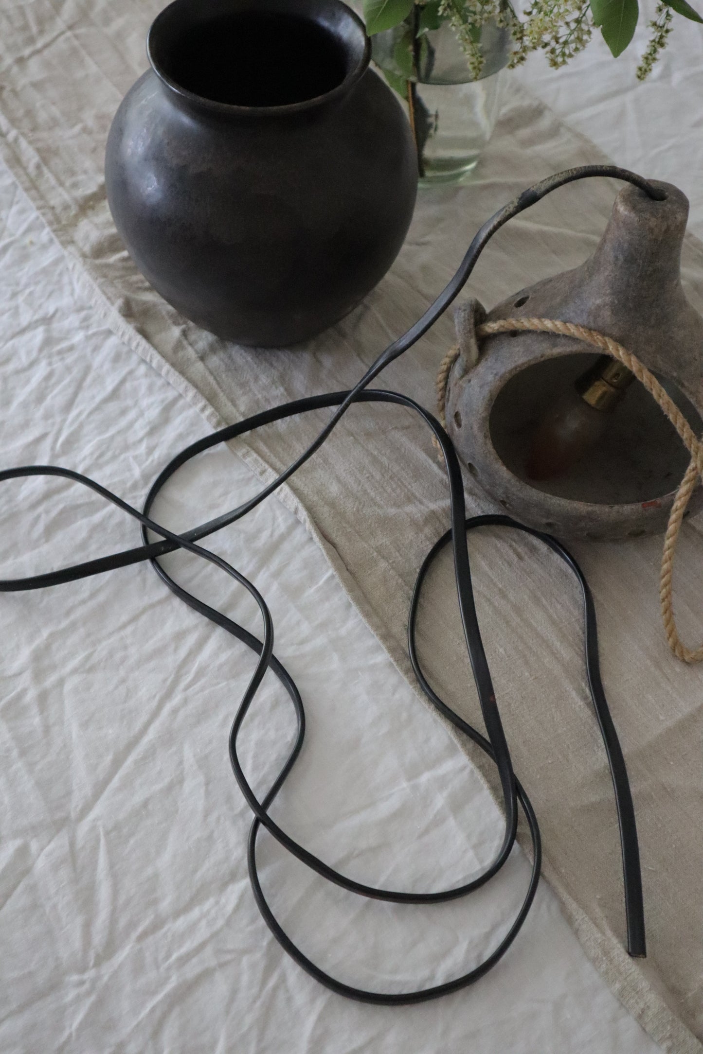 Lustră/Lampă suspendată vintage din lut