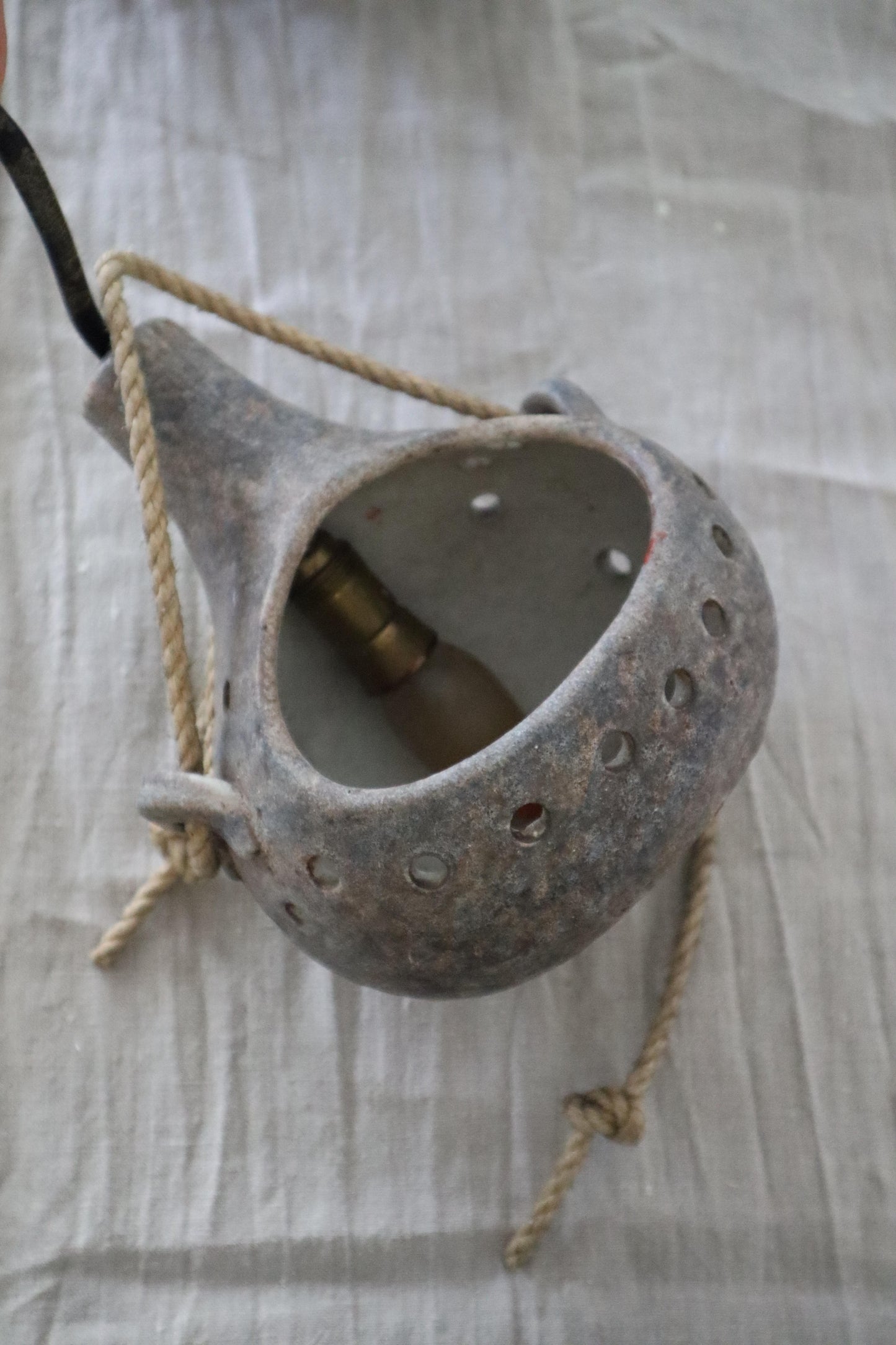 Lustră/Lampă suspendată vintage din lut