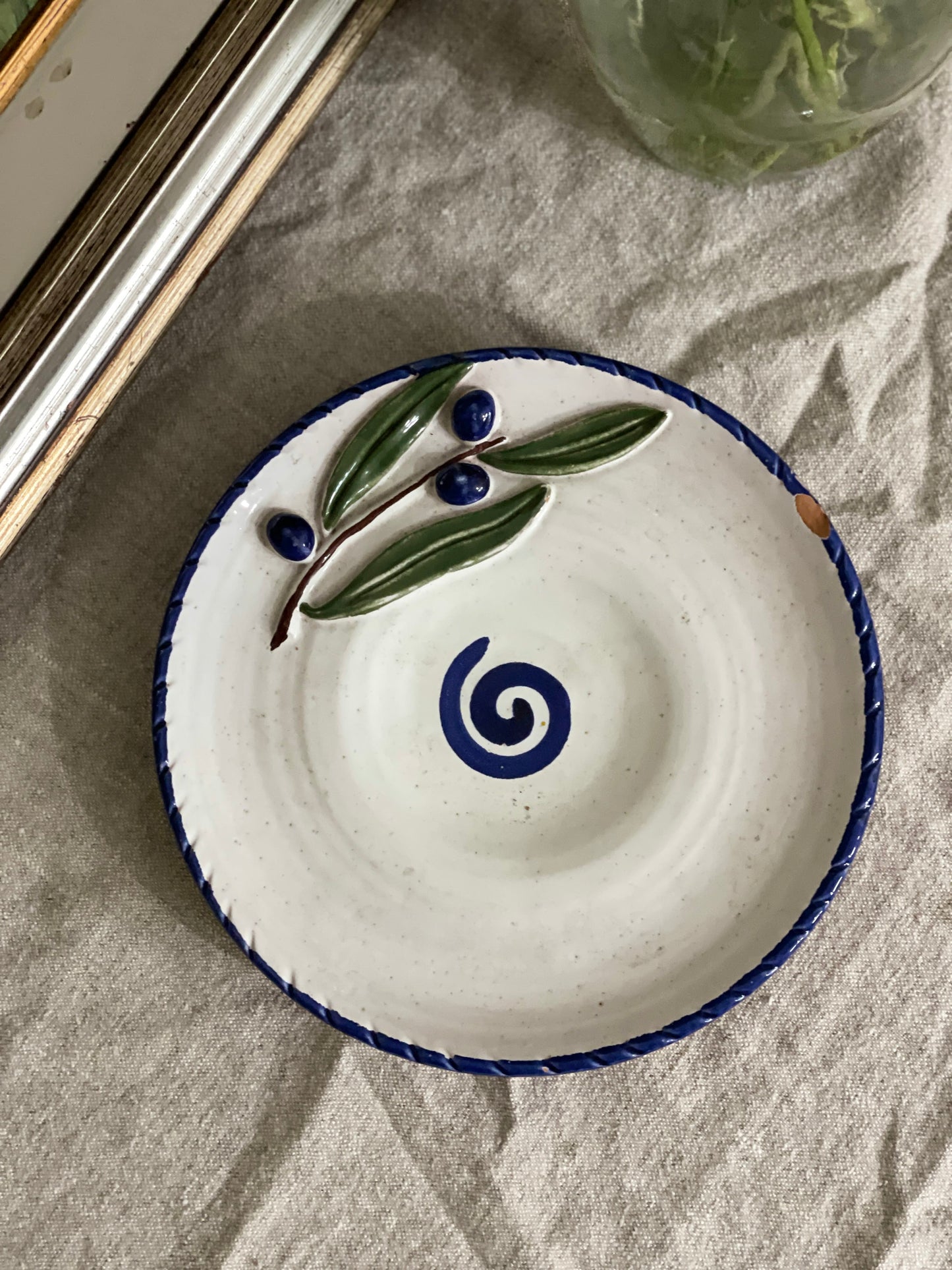 Farfurie pentru servire din ceramică