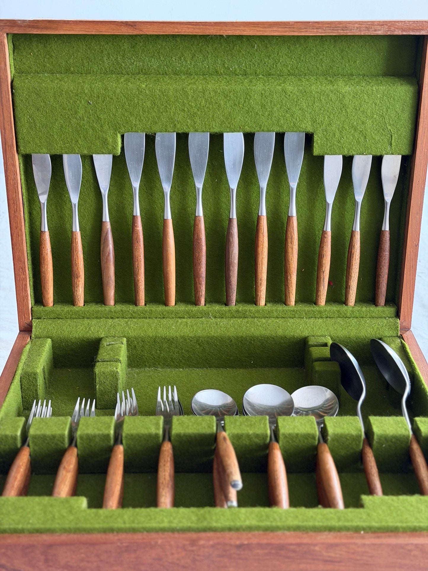 Set de 37 tacâmuri mid-century rare Wallin Brothers Sweden, 1960's