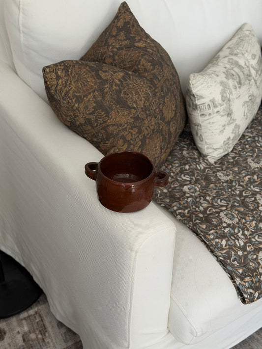 Bol mic cu mânere din ceramica glazurată, semnat