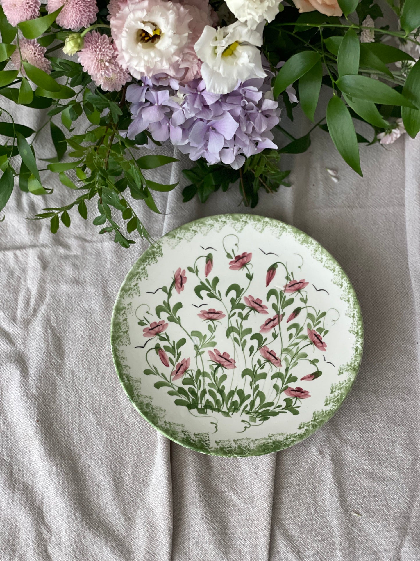 Farfurie florală servire/decorativă din ceramică pictată manual