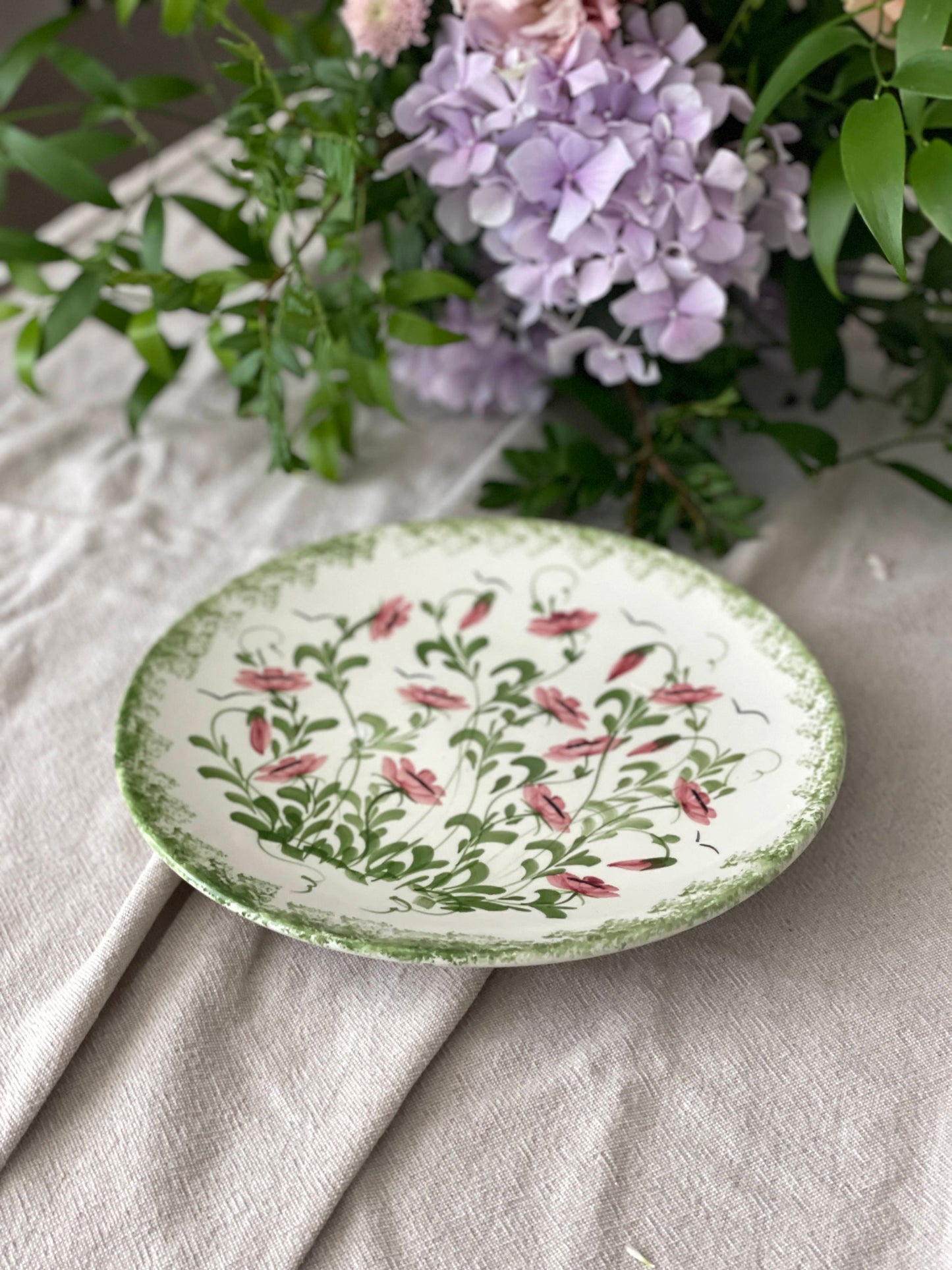 Farfurie florală servire/decorativă din ceramică pictată manual