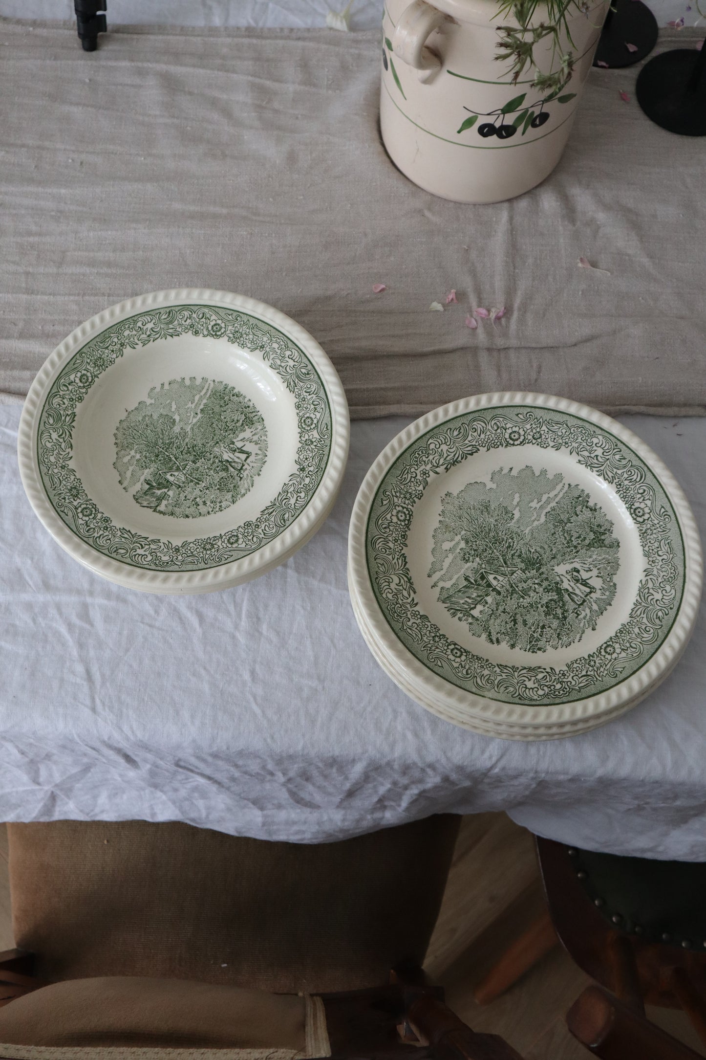 Farfurii ușor adânci din ceramică countryside