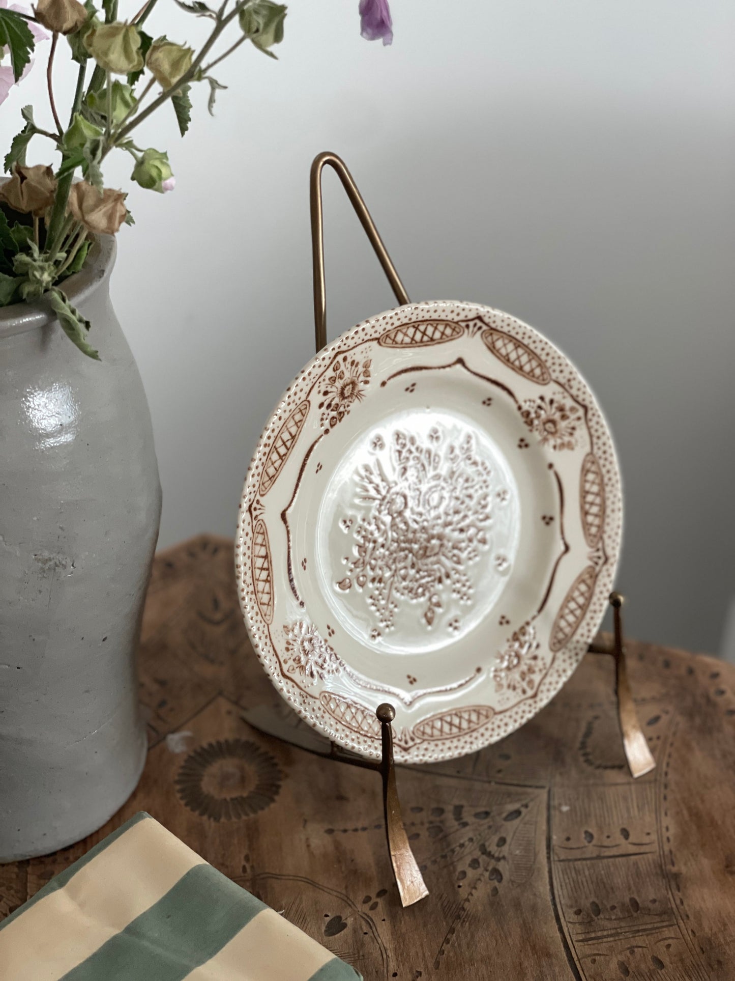 Farfurii florale vintage din ceramică englezească